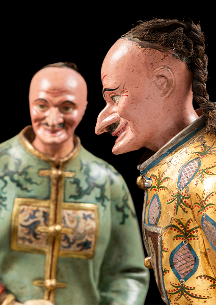 East to West - From Italian Homes Inclusa una Selezione di Arte Tribale